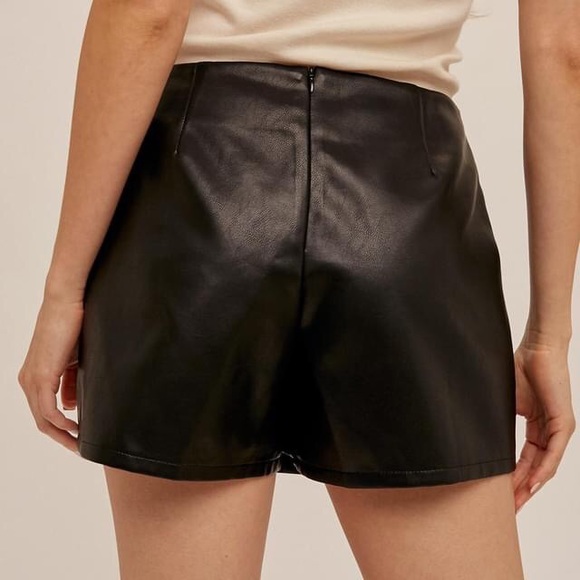 Faux Leather Skort - Picture 2 of 3